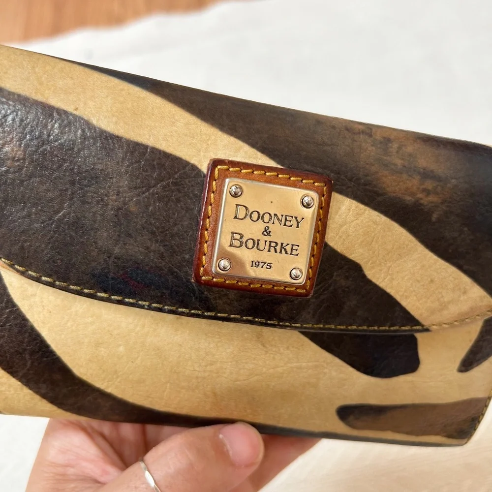 Dooney & Bourke Vintage Zebra Wallet - Picture 3 of 16